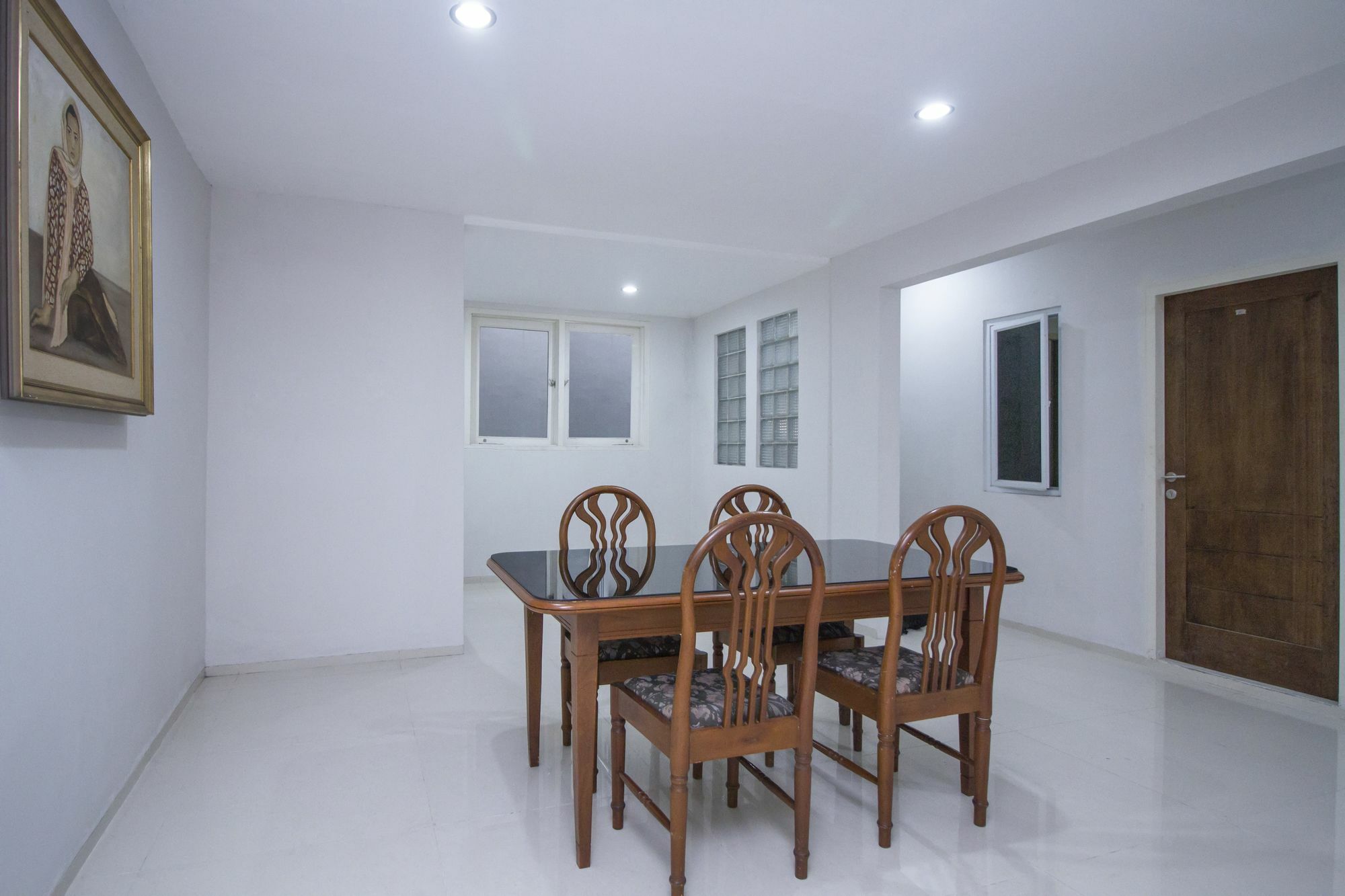 Urooms Tanah Abang جاكرتا المظهر الخارجي الصورة